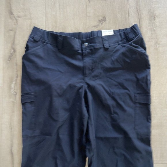 Duluth Women's Plus Dry on the Fly Improved Bootcut Pants Black 18Wx31 NWT - Picture 4 of 11